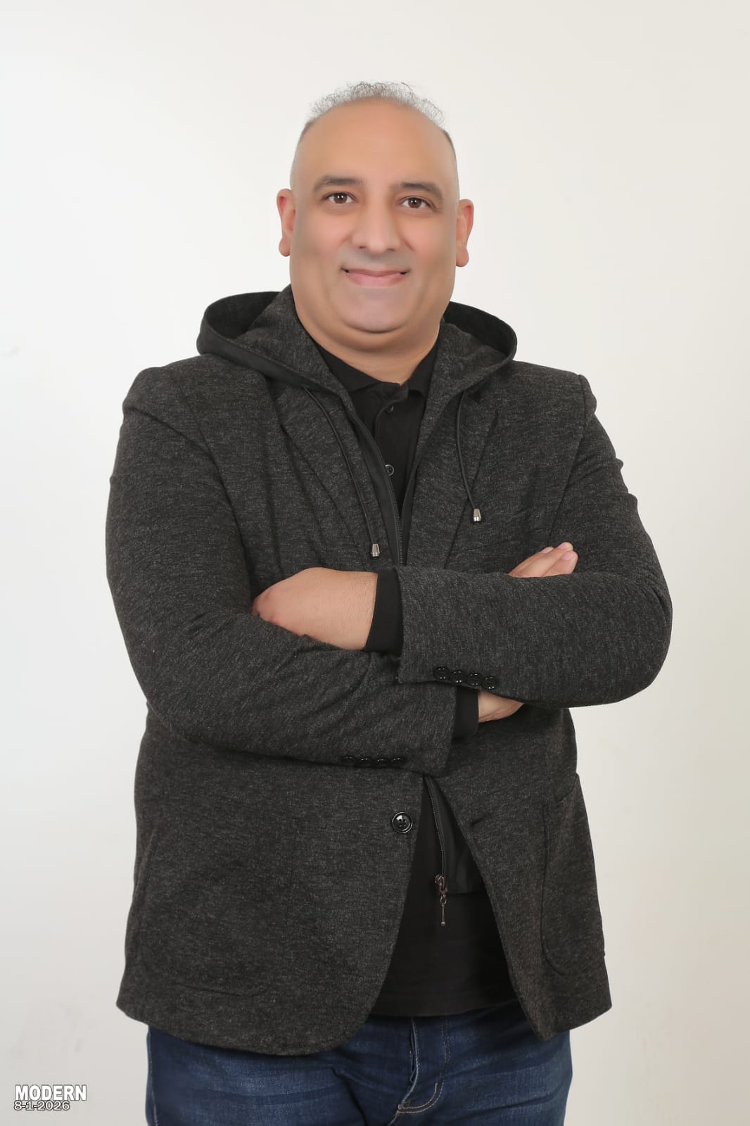 الكاتب أحمد محمد عبد الباري